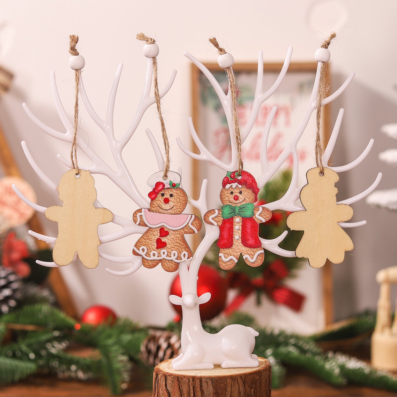 Wholesale Four Square Grid 12pcs Wooden Gingerbread Man Christmas Pendant